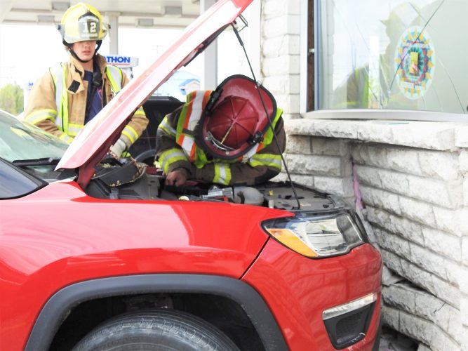 WITH VIDEO Car crashes into store in Alpena News, Sports, Jobs The